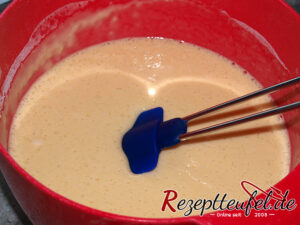 Der Teig für den Rhabarberkuchen