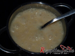 Die Masse für die Mandelkruste