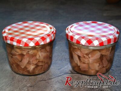 Eisbeinsülze im Glas