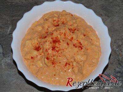 Die fertige Käsezubereitung Gerupfter Käse