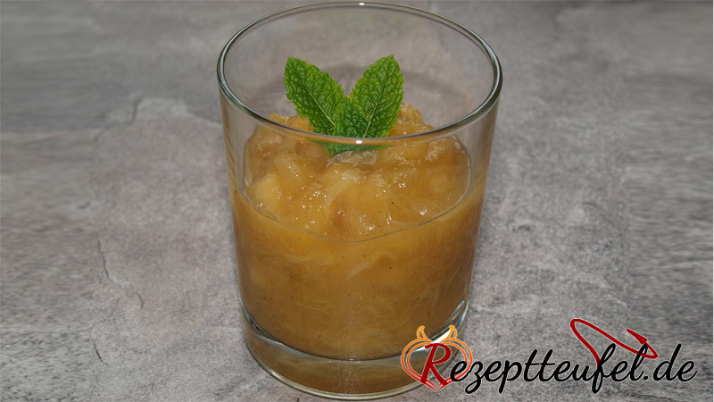 Karamellisiertes Apfel-Rhabarber-Kompott