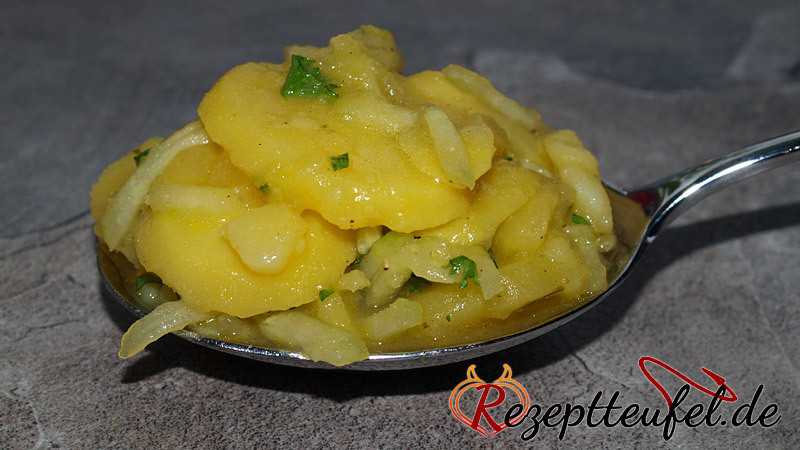 Kartoffelsalat mit Schlangengurke