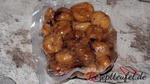 Vorgegarte und vakuumierte Maronen