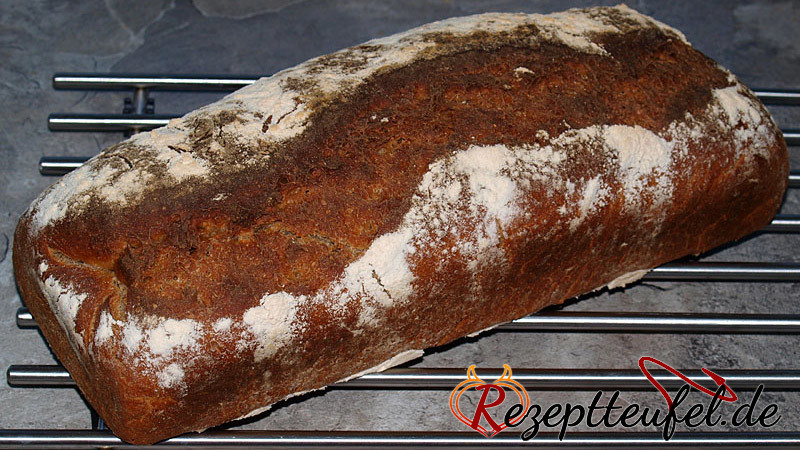 Roggenmischbrot mit Leinsamenschrot