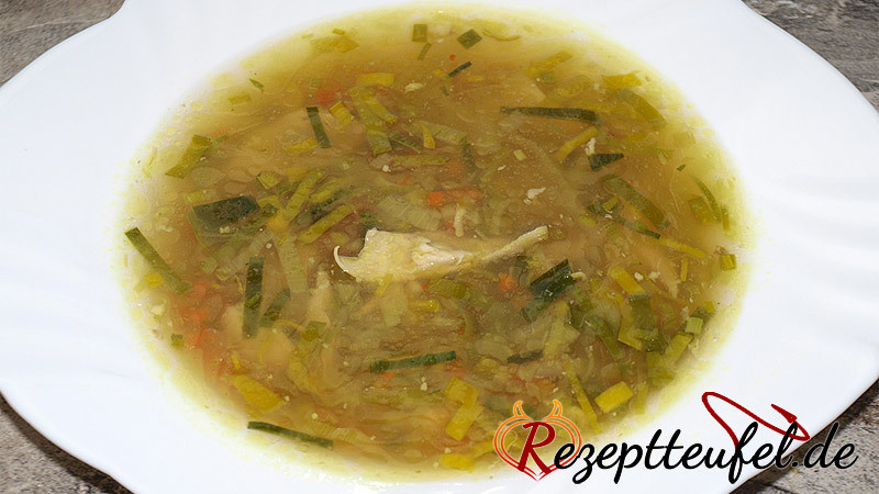 Scharfe Hühnersuppe – Erkältungssuppe