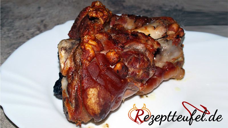 Schweinshaxe im Bratschlauch gegart