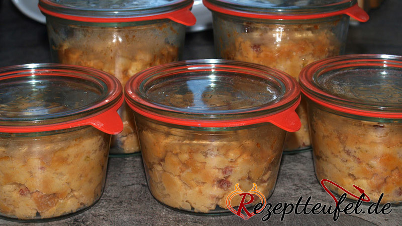 Semmelknödel im Glas (eingekocht)