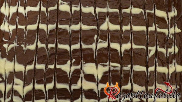 Grobmotorisch aufgebrachte Glasur