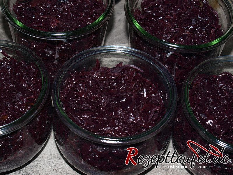 Rotkohl im Slow Cooker oder Topf gegart, eingekocht - Rezept